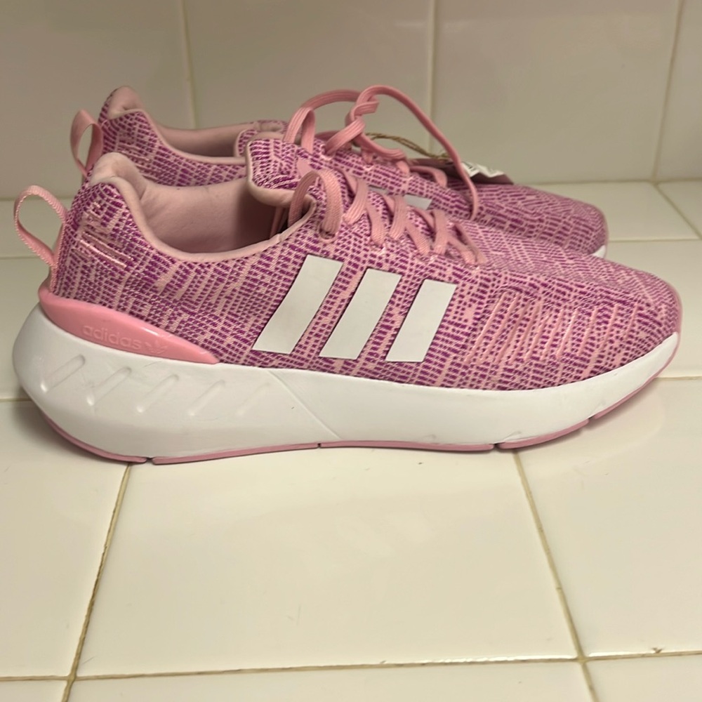Girls adidas Swift Run 22 'True Pink' GW8177
